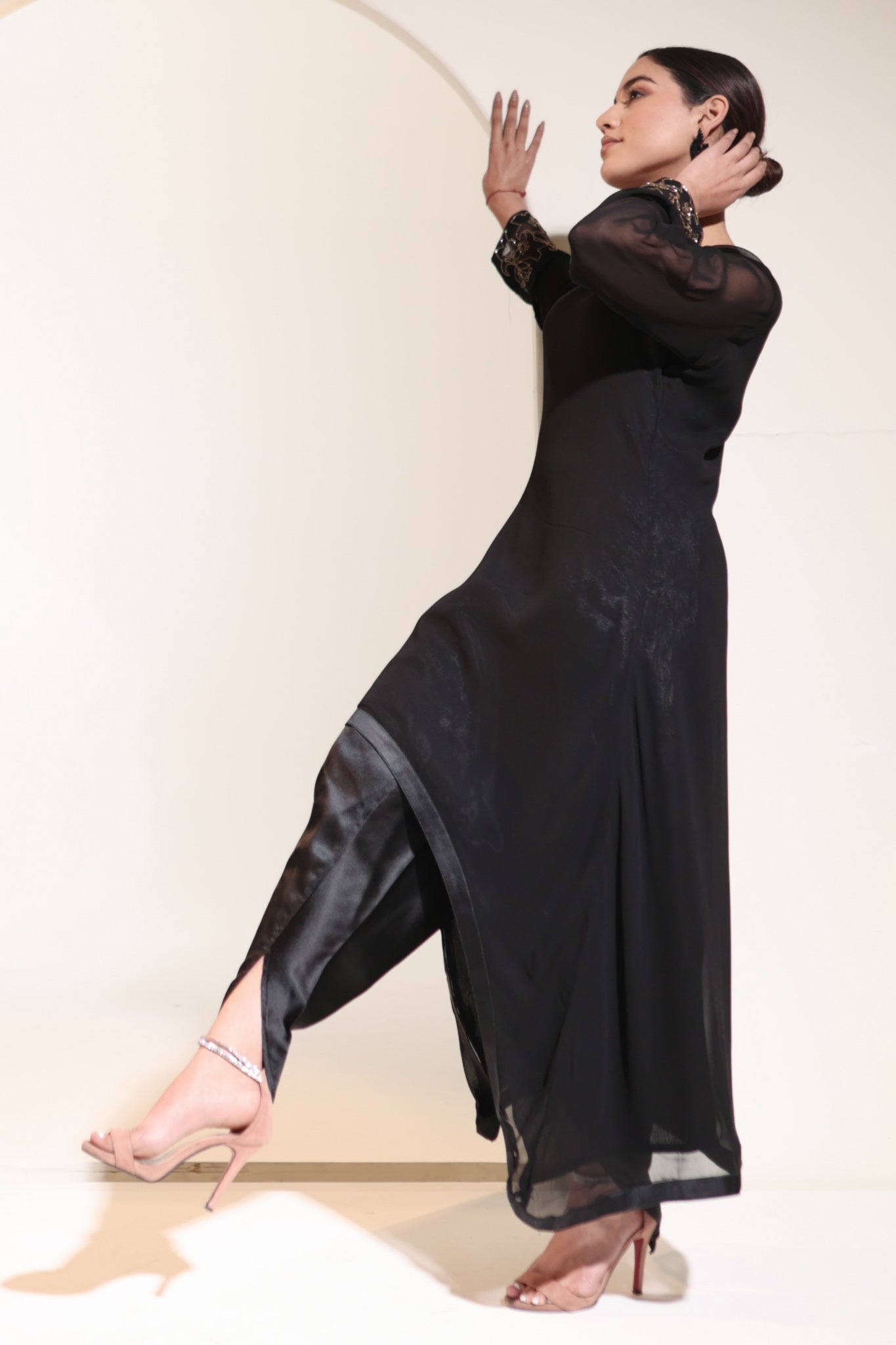 Black Tulip Pant Suit